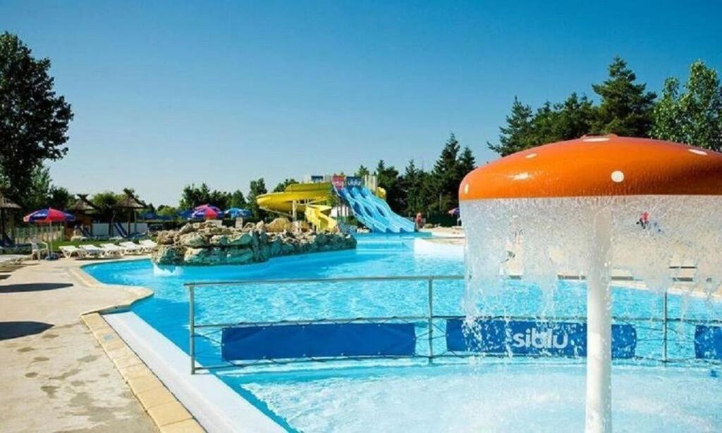 Camping 4* 3 Ch 2 Sdb- Lave Linge- Lave Vaisselle Онзен Экстерьер фото